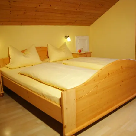 Gaestehaus Baumgartner アパート